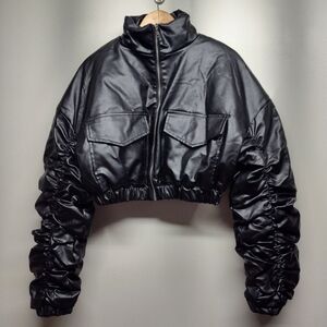 PrettyLittleThing Faux Leather Puffer Jacket Women Sze L Black Cropped Winter